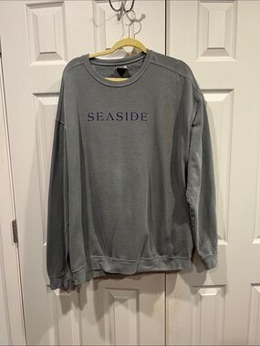 Iconic SEASIDE Men's Crewneck Sweatshirt in Gray with Navy Text